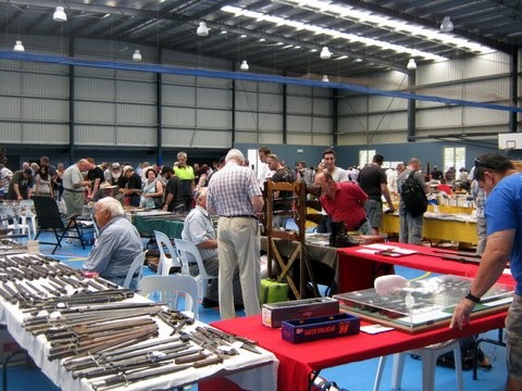 Modern Gun & Militaria Show